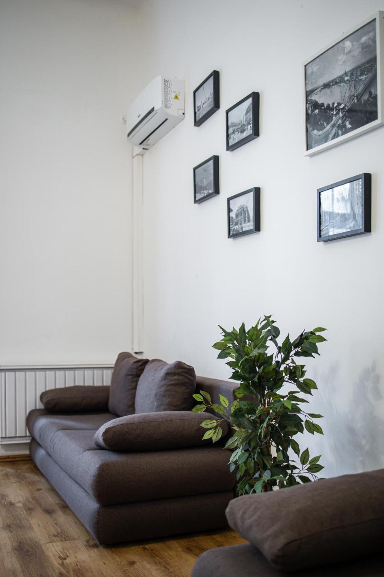 Real Apartments Lovag Budapeşte Dış mekan fotoğraf